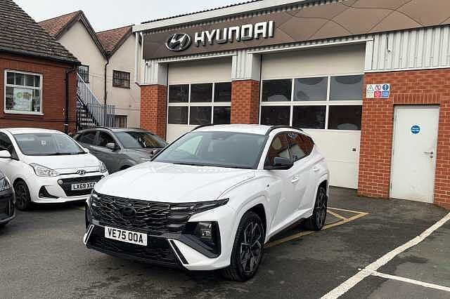 Hyundai TUCSON 1.6T Hybrid N Line 5dr Auto White
