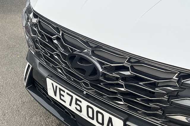 Hyundai TUCSON 1.6T Hybrid N Line 5dr Auto White