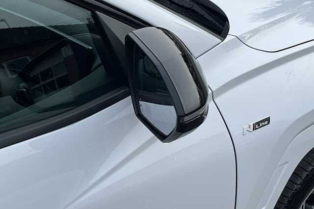 Hyundai TUCSON 1.6T Hybrid N Line 5dr Auto White