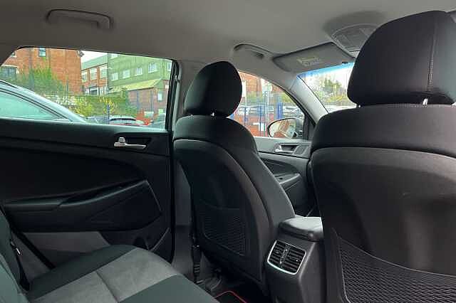 Hyundai TUCSON 1.6 GDi SE Nav 5dr 2WD
