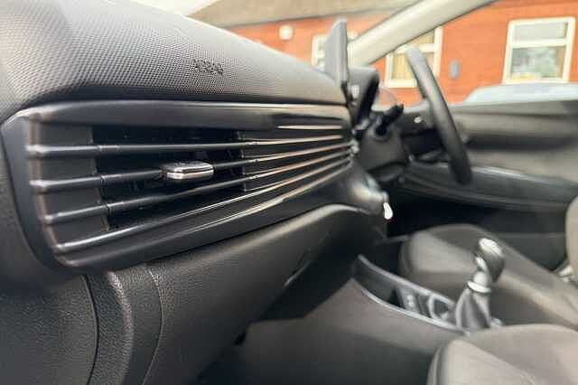 Hyundai BAYON 1.0 T-GDi 48Volt MHEV SE Connect 5dr