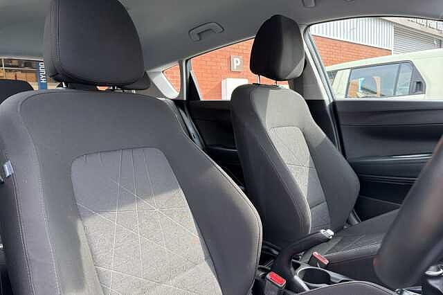 Hyundai BAYON 1.0 T-GDi 48Volt MHEV SE Connect 5dr