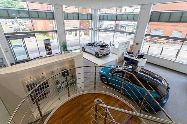 Hyundai KONA 65 kWh (218ps) Advance