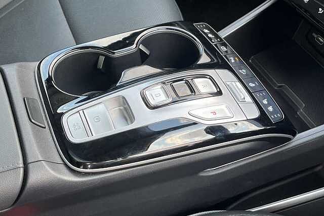 Hyundai TUCSON 1.6 T-GDi Hybrid 230ps Ultimate 5dr 2WD Auto Red