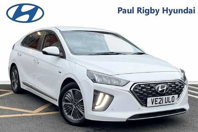 Hyundai IONIQ 1.6 GDi Plug-in Hybrid Premium SE 5dr DCT White