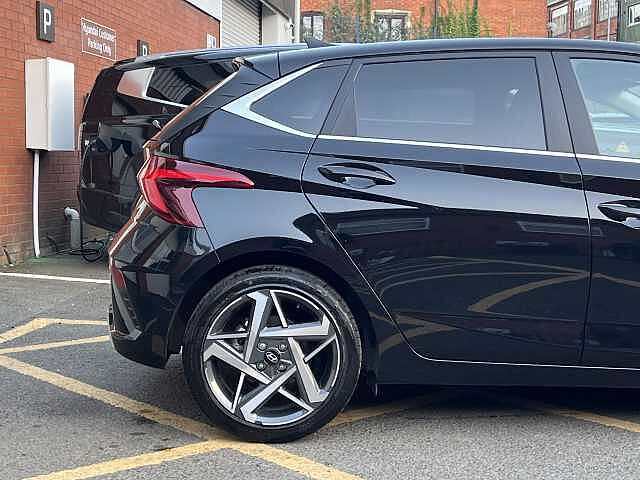 Hyundai I20 1.0 T-GDi Premium 5dr DCT Black