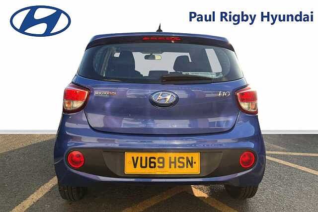 Hyundai i10 1.0 SE 5dr