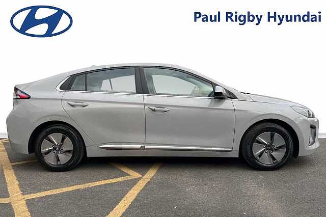 Hyundai IONIQ 1.6 GDi Hybrid Premium 5dr DCT