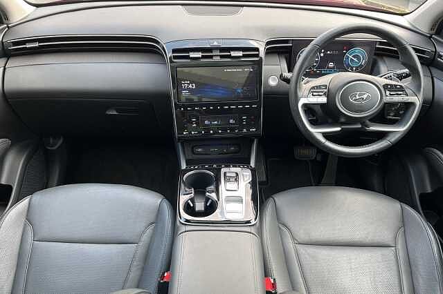 Hyundai TUCSON 1.6 T-GDi Hybrid 230ps Ultimate 5dr 2WD Auto Red