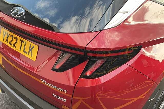 Hyundai TUCSON 1.6 T-GDi Hybrid 230ps Ultimate 5dr 2WD Auto Red