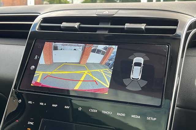 Hyundai TUCSON 1.6 T-GDi Hybrid 230ps Ultimate 5dr 2WD Auto Red