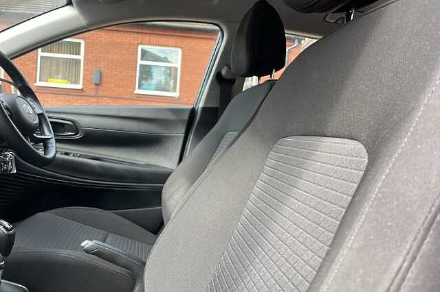 Hyundai I20 1.0 T-GDi 48Volt MHEV SE Connect 5dr Black