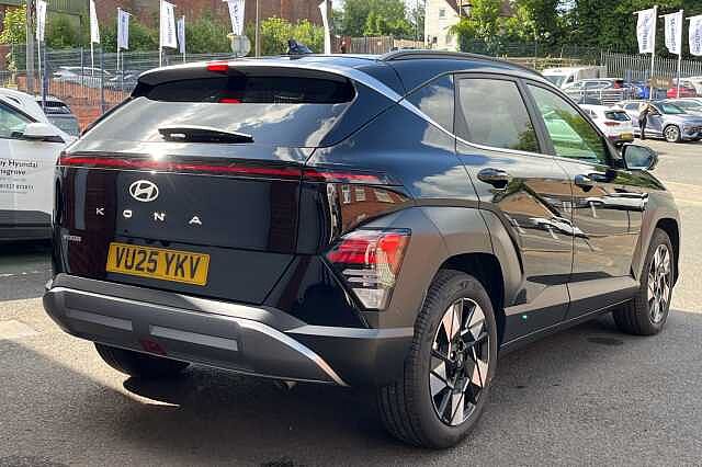 Hyundai KONA 1.6 T-GDI Ultimate 5dr DCT Black