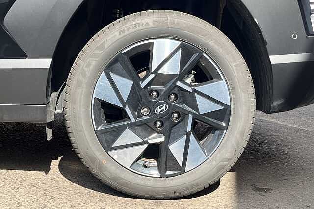 Hyundai KONA 1.6 T-GDI Ultimate 5dr DCT Black