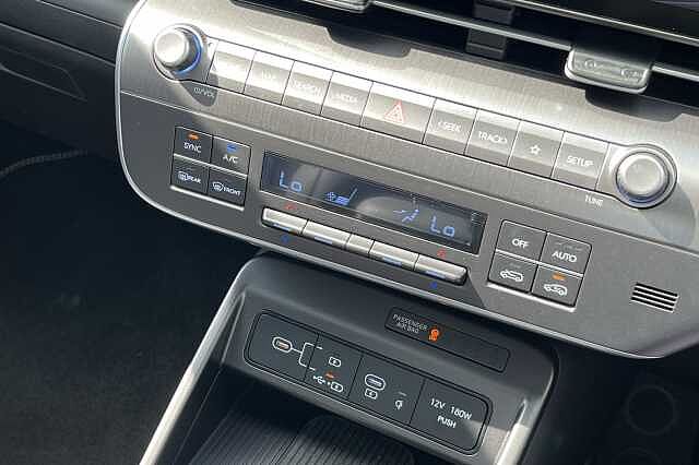 Hyundai KONA 1.6 T-GDI Ultimate 5dr DCT Black