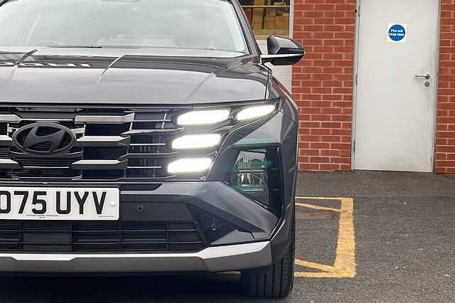 Hyundai TUCSON 1.6T Plug-in Hybrid Advance 5dr Auto Grey