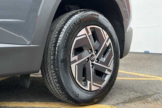Hyundai TUCSON 1.6T Plug-in Hybrid Advance 5dr Auto Grey
