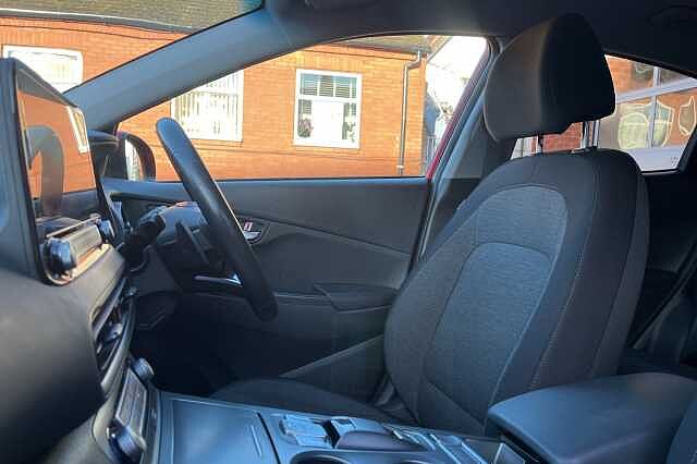 Hyundai KONA Premium 64kWh 5dr Auto