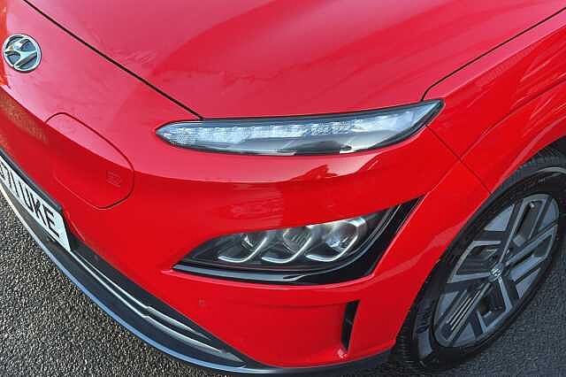 Hyundai KONA Premium 64kWh 5dr Auto