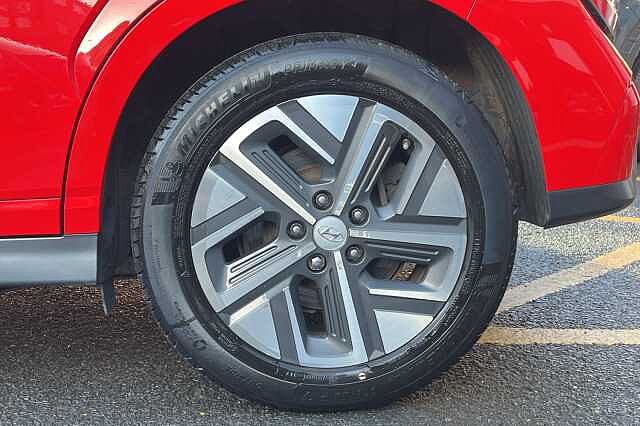 Hyundai KONA Premium 64kWh 5dr Auto