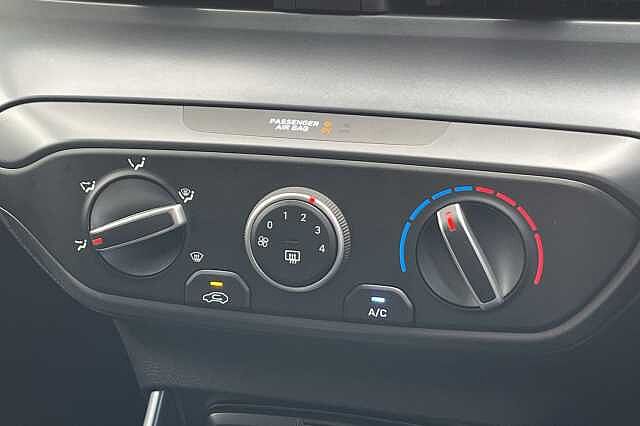 Hyundai I20 1.0 T-GDi 90 Black Line 5dr Grey