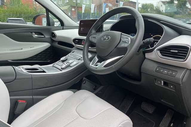 Hyundai SANTA FE 1.6 T-GDi Plug-in Hybrid Ultimate 5dr 4WD Auto Grey