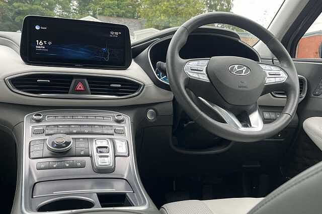 Hyundai SANTA FE 1.6 T-GDi Plug-in Hybrid Ultimate 5dr 4WD Auto Grey