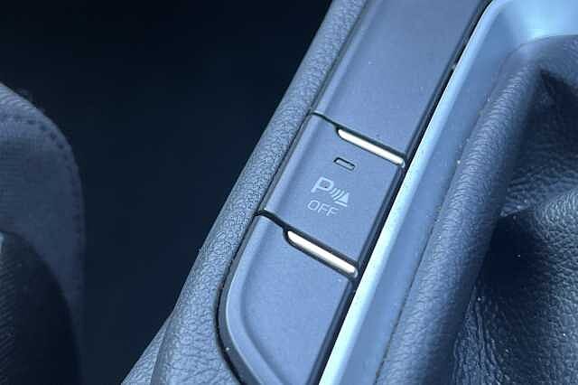 Hyundai i30 1.0 T-GDi SE Connect 5dr