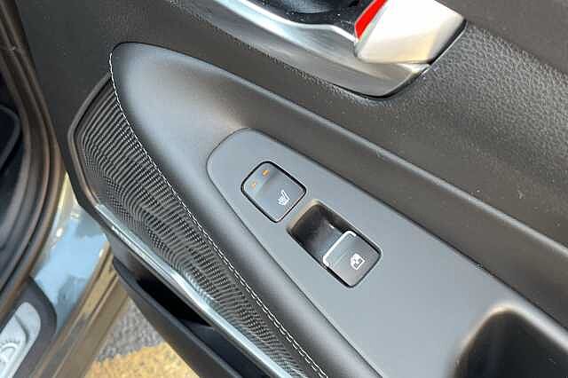 Hyundai SANTA FE 1.6 T-GDi Hybrid Premium 5dr 4WD Auto