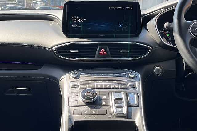 Hyundai SANTA FE 1.6 T-GDi Hybrid Premium 5dr 4WD Auto