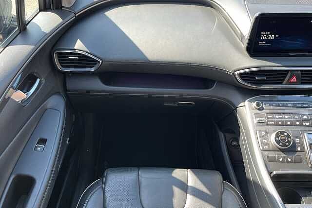 Hyundai SANTA FE 1.6 T-GDi Hybrid Premium 5dr 4WD Auto