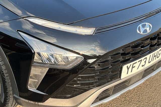 Hyundai BAYON 1.0 T-GDI 48Volt MHEV Premium 5dr DCT Black