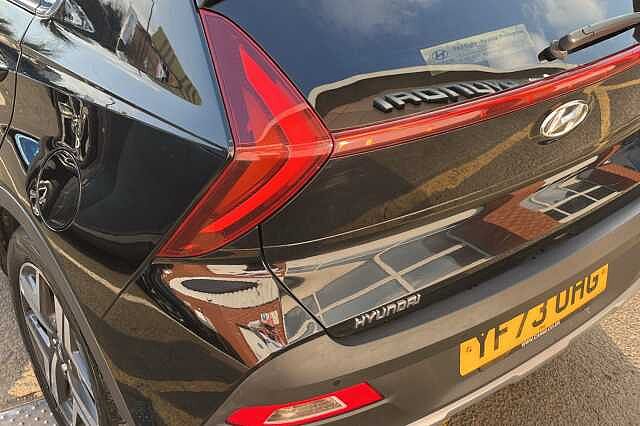 Hyundai BAYON 1.0 T-GDI 48Volt MHEV Premium 5dr DCT Black