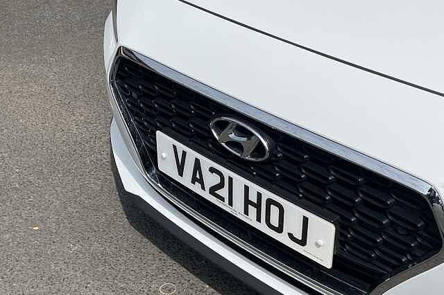 Hyundai i30 Fastback 1.4 T-GDI Premium 5dr DCT