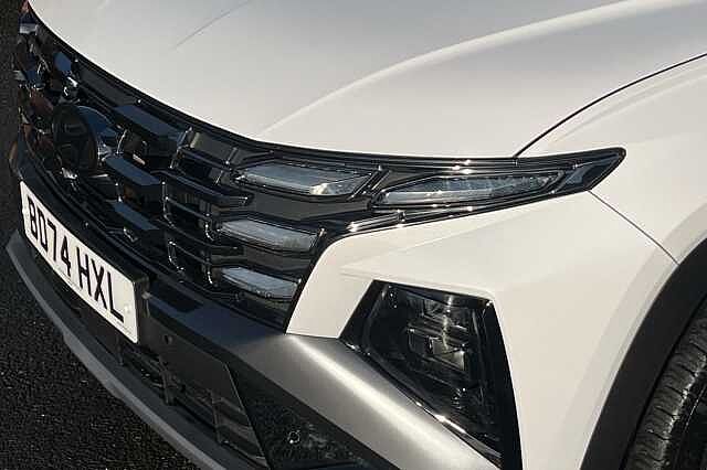 Hyundai TUCSON 1.6T 48Volt MHEV Premium 5dr DCT White