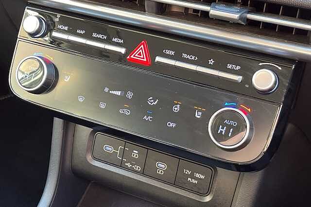 Hyundai TUCSON 1.6T 48Volt MHEV Premium 5dr DCT White