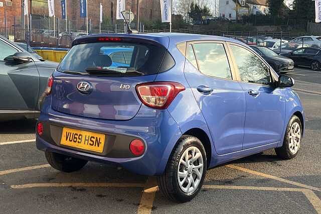 Hyundai i10 1.0 SE 5dr