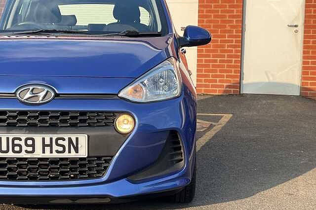 Hyundai i10 1.0 SE 5dr