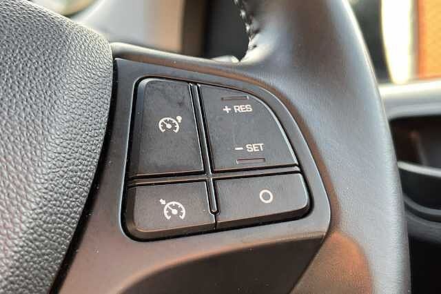 Hyundai i10 1.0 SE 5dr