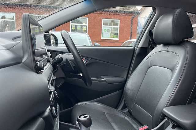 Hyundai KONA 1.6 GDi Hybrid Ultimate 5dr DCT Grey