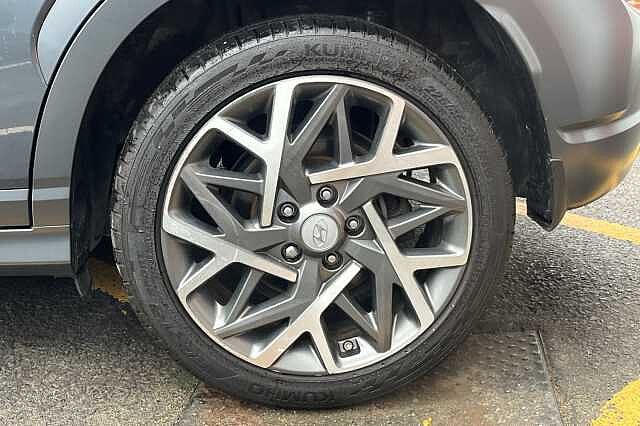 Hyundai KONA 1.6 GDi Hybrid Ultimate 5dr DCT Grey