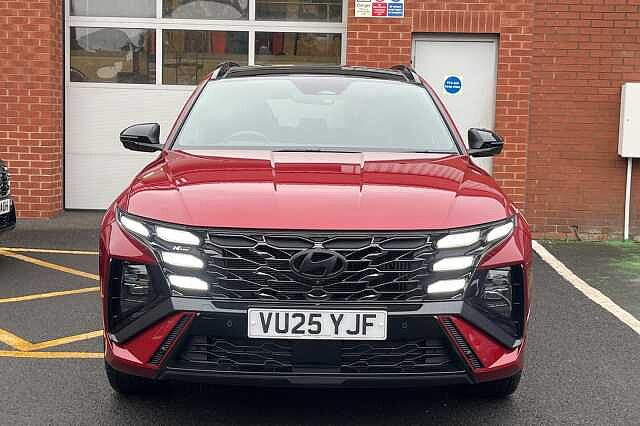 Hyundai TUCSON 1.6T Hybrid N Line S 5dr Auto Red