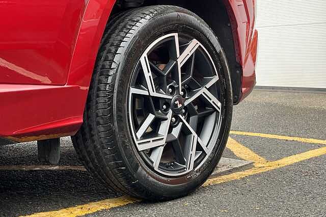 Hyundai TUCSON 1.6T Hybrid N Line S 5dr Auto Red