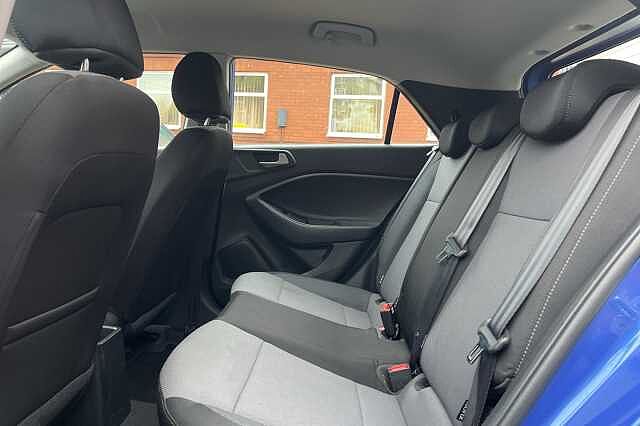 Hyundai i20 1.2 MPi SE 5dr