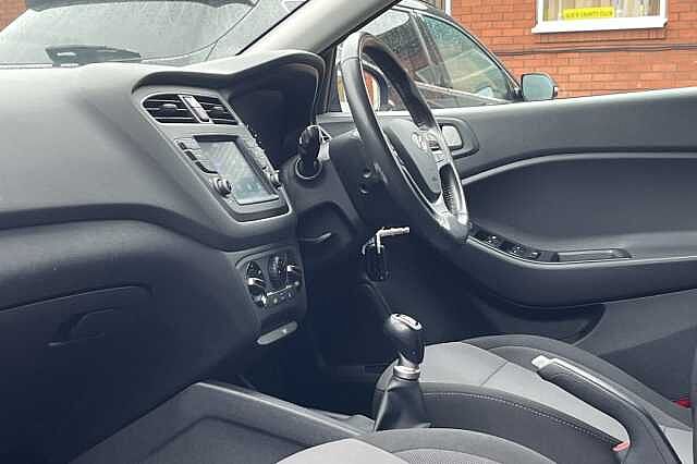 Hyundai i20 1.2 MPi SE 5dr