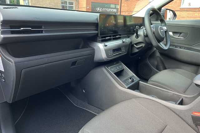 Hyundai KONA 65 kWh (218ps) Advance