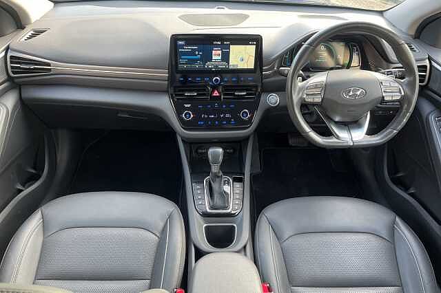 Hyundai IONIQ 1.6 GDi Hybrid Premium SE 5dr DCT Blue