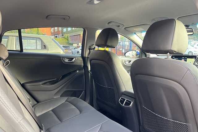 Hyundai IONIQ 1.6 GDi Hybrid Premium SE 5dr DCT Blue