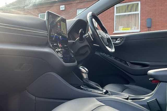 Hyundai IONIQ 1.6 GDi Hybrid Premium SE 5dr DCT Blue