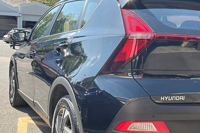 Hyundai BAYON 1.0 T-GDi 48Volt MHEV SE Connect 5dr DCT Black